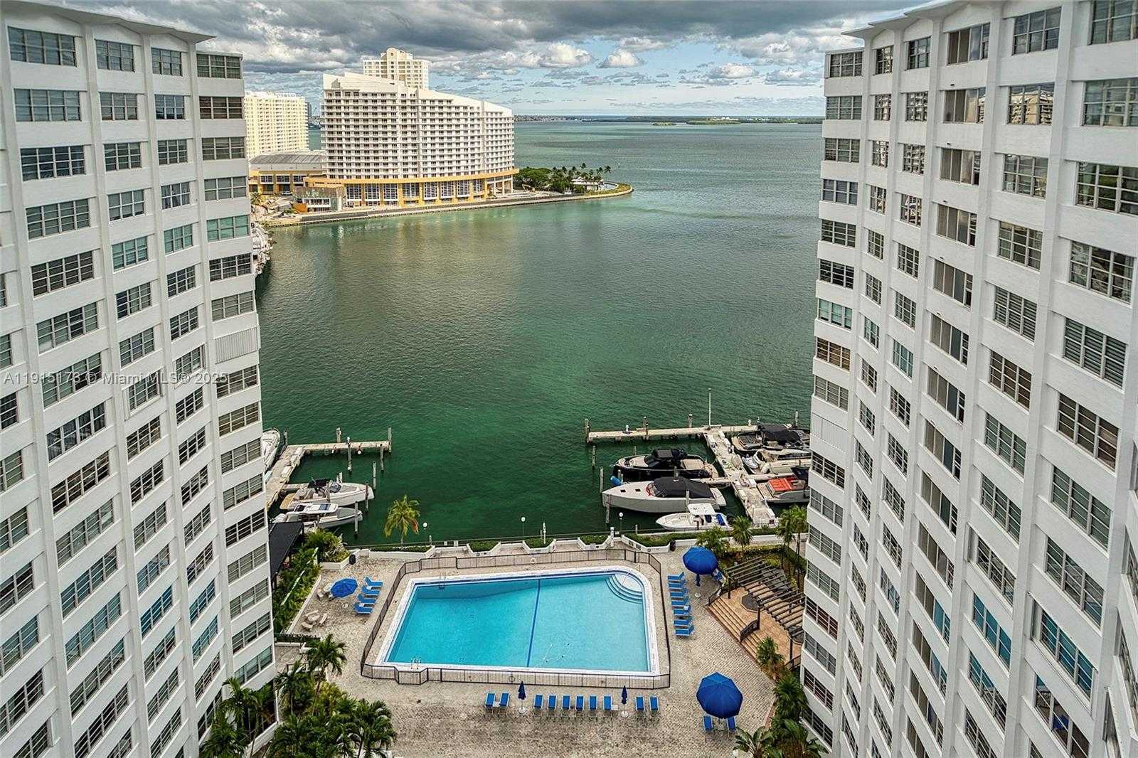 Small Image of 825 BRICKELL BAY DR #1942, Miami Number 19
