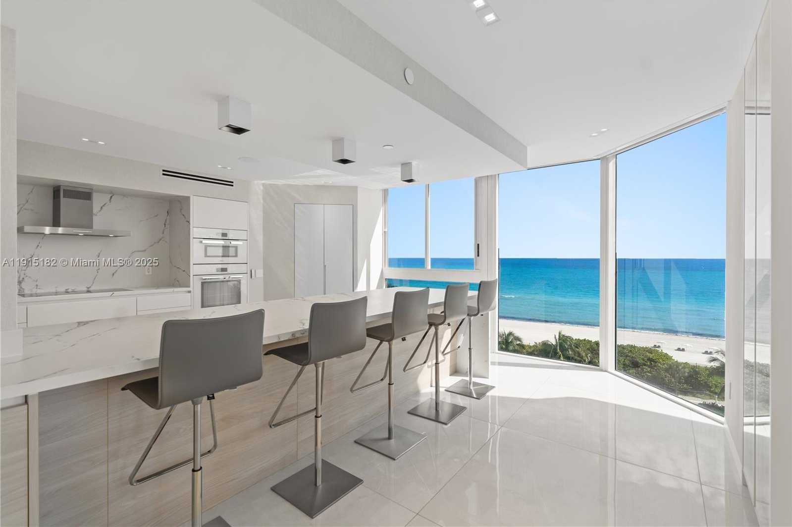 Small Image of 4779 COLLINS AVE #802/803, Miami Beach Number 28