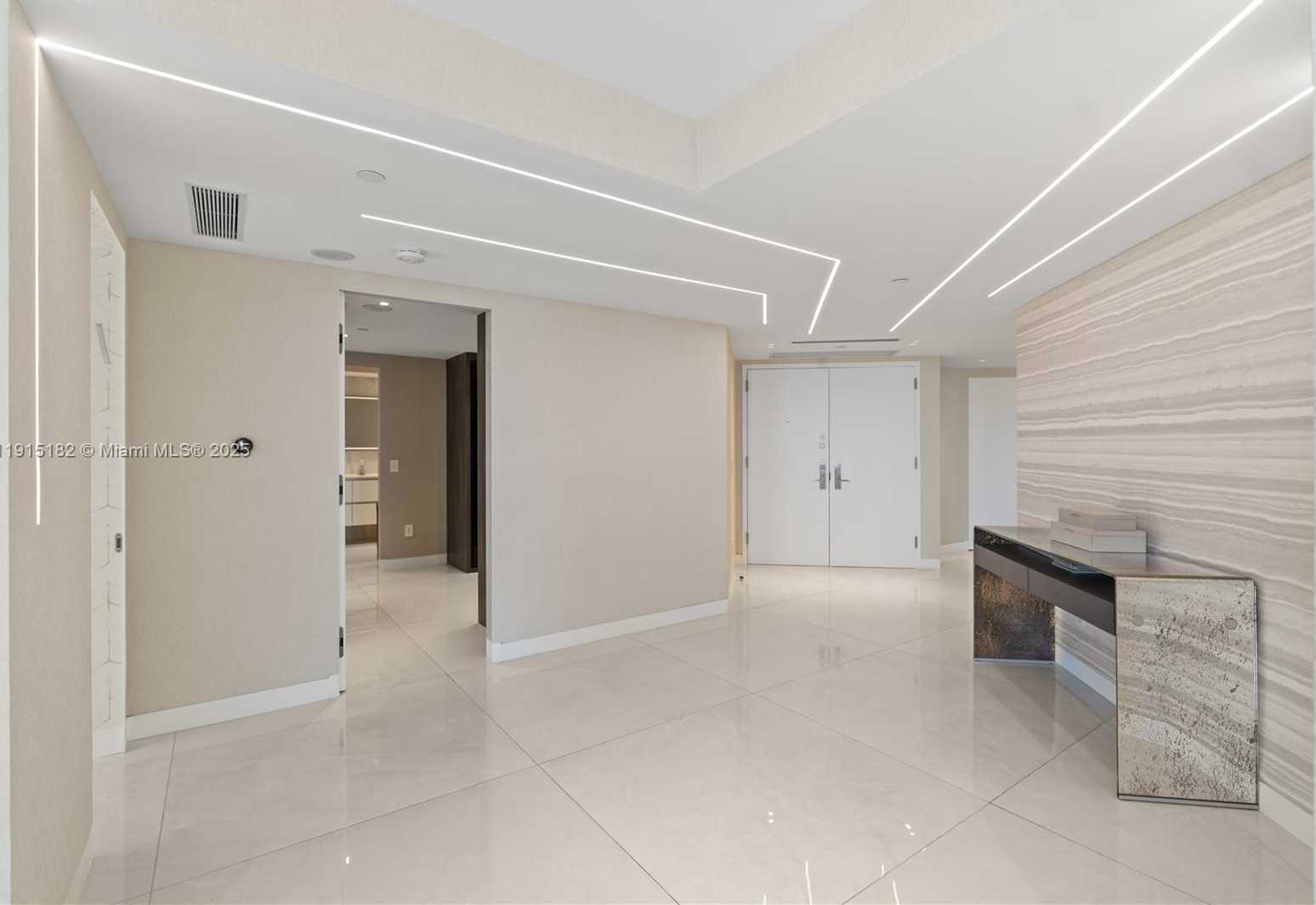 Small Image of 4779 COLLINS AVE #802/803, Miami Beach Number 45