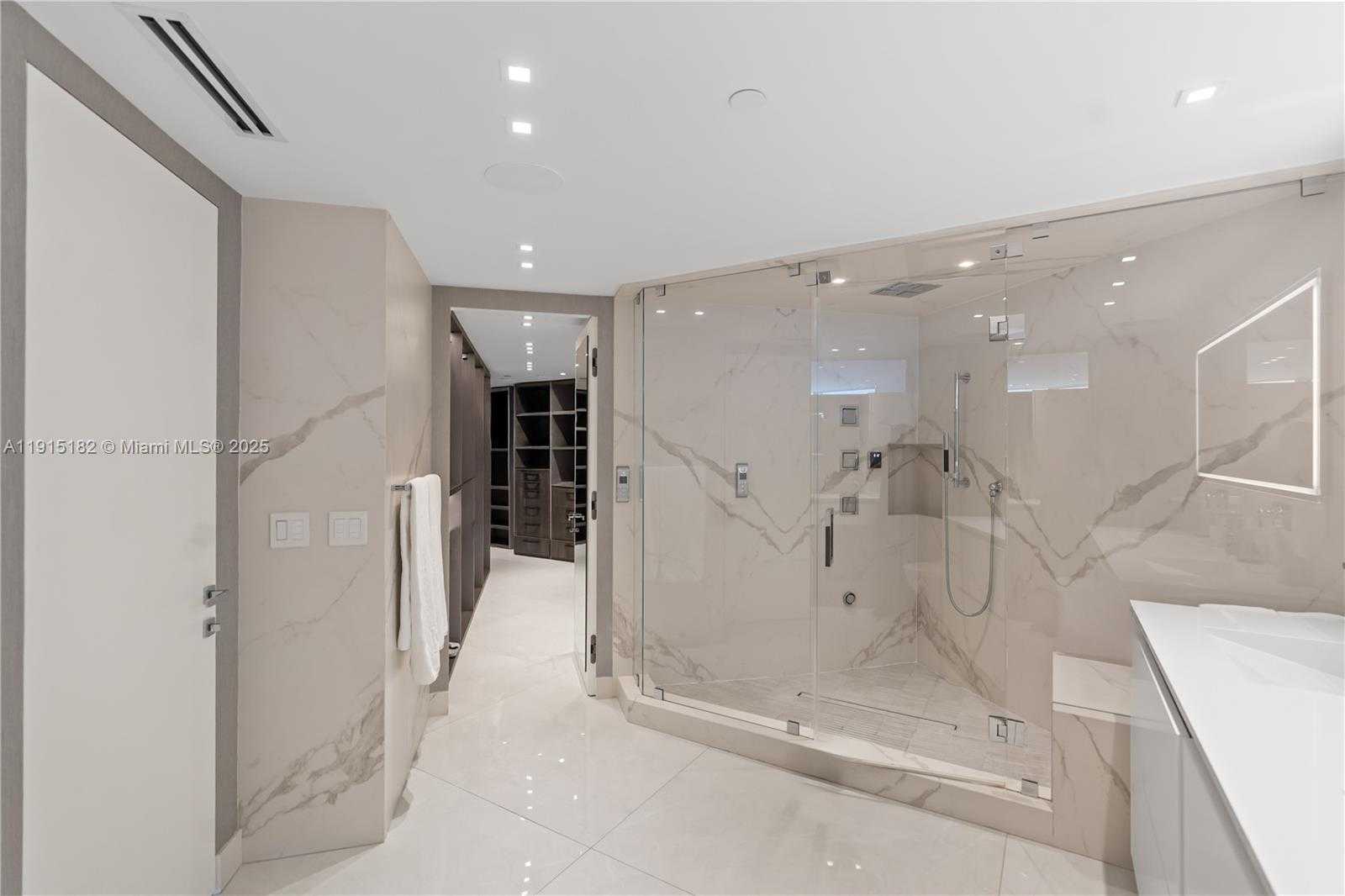 Small Image of 4779 COLLINS AVE #802/803, Miami Beach Number 50