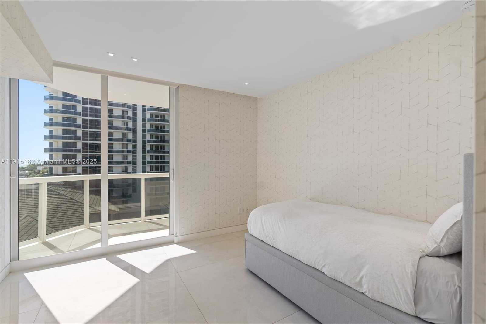 Small Image of 4779 COLLINS AVE #802/803, Miami Beach Number 58