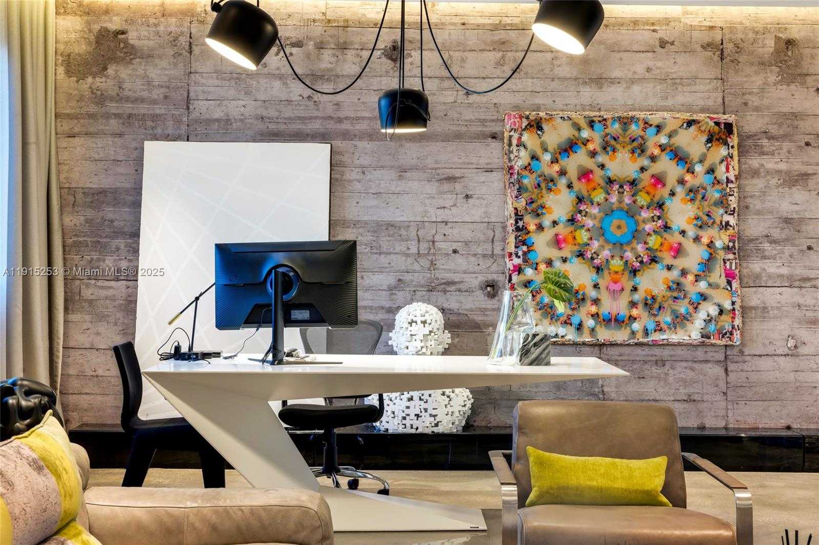 Small Image of 250 NORTH WEST 24TH ST #PHA, Miami Number 11