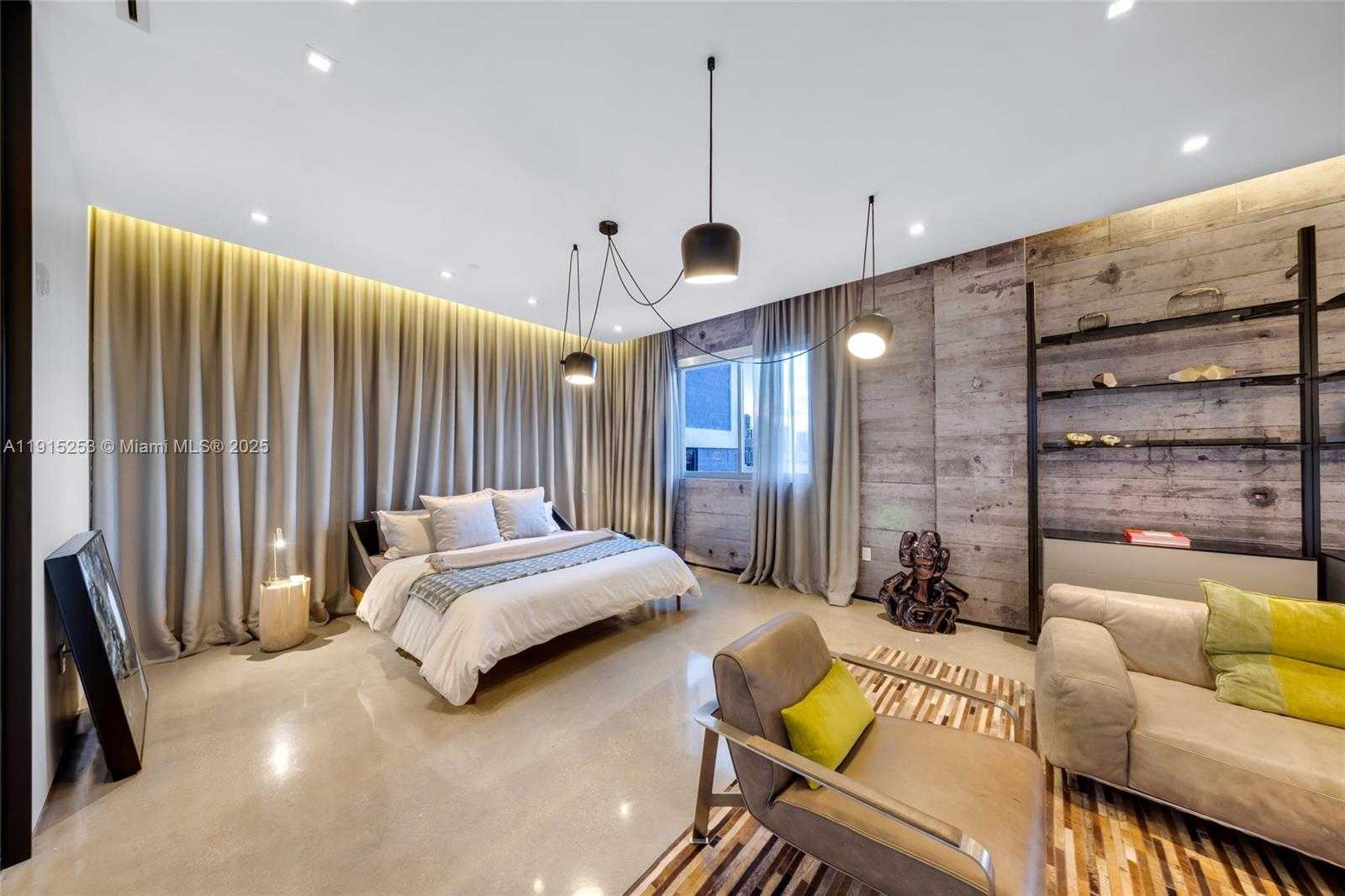 Small Image of 250 NORTH WEST 24TH ST #PHA, Miami Number 14