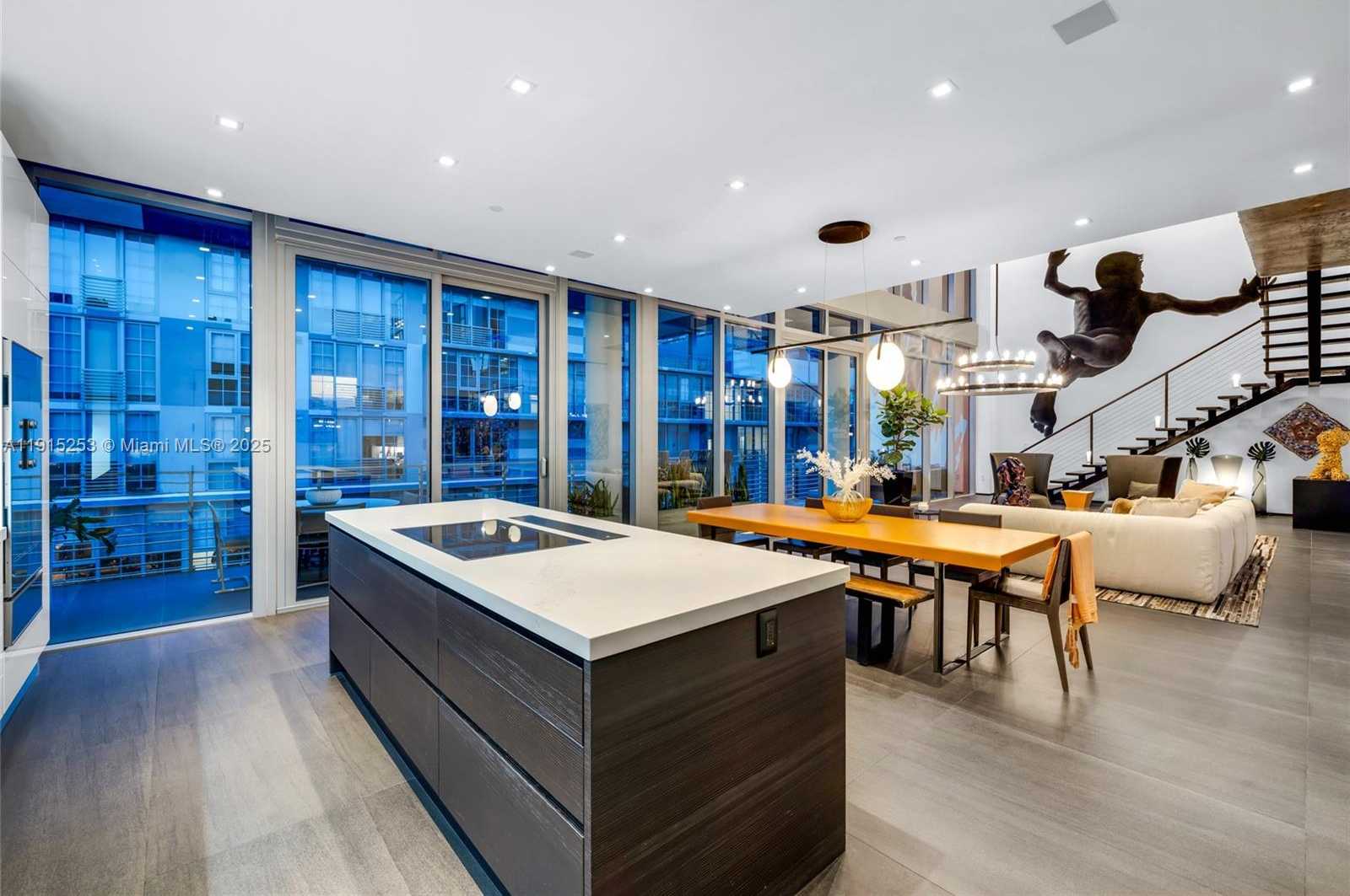 Small Image of 250 NORTH WEST 24TH ST #PHA, Miami Number 21