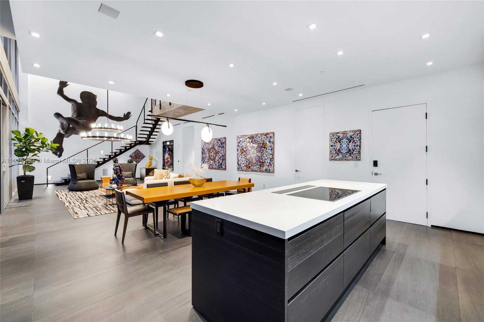 Small Image of 250 NORTH WEST 24TH ST #PHA, Miami Number 23