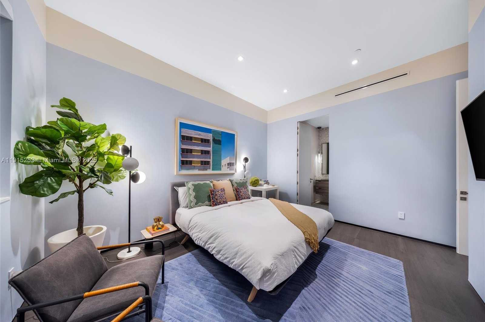 Small Image of 250 NORTH WEST 24TH ST #PHA, Miami Number 39