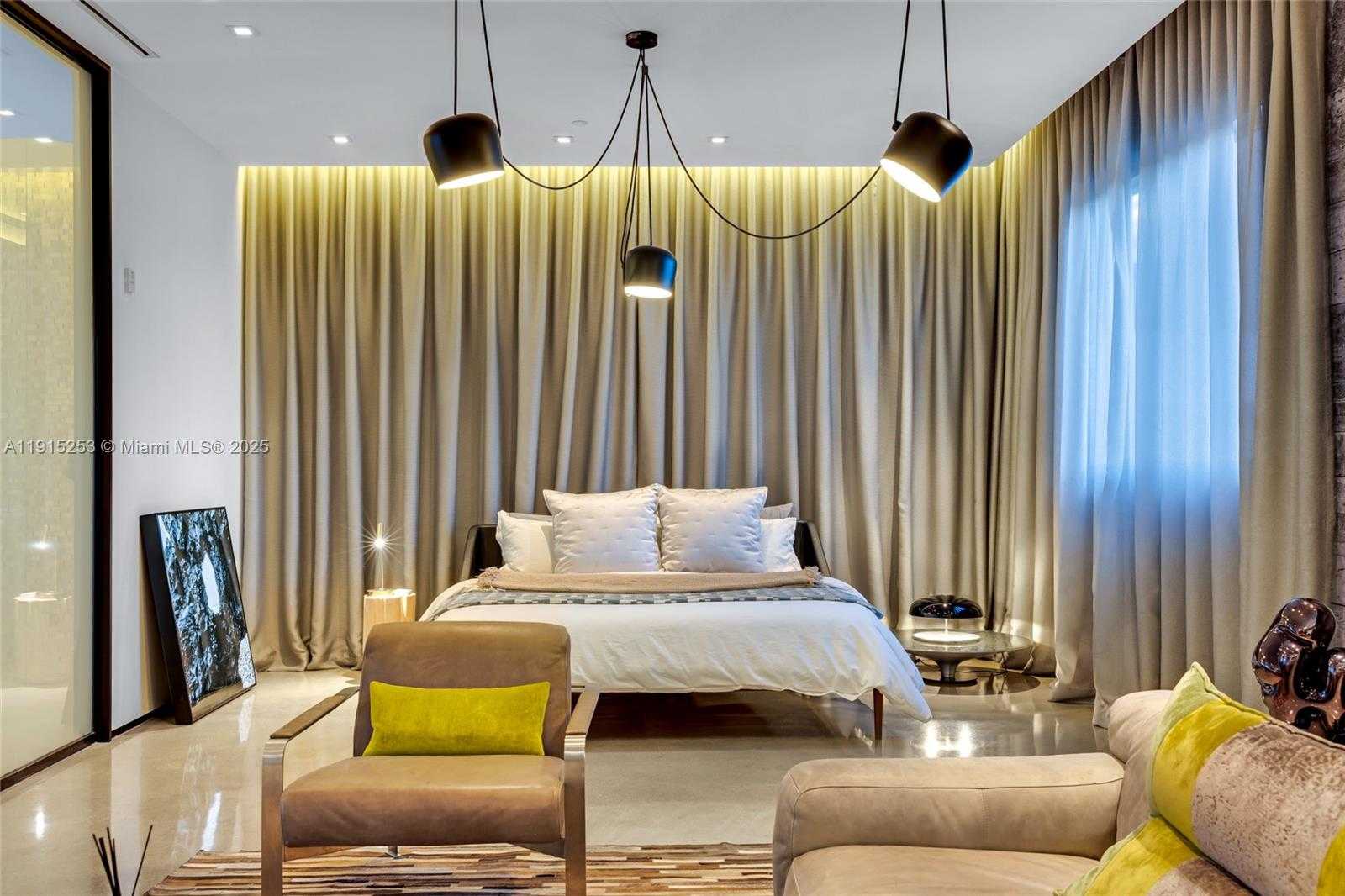 Small Image of 250 NORTH WEST 24TH ST #PHA, Miami Number 9