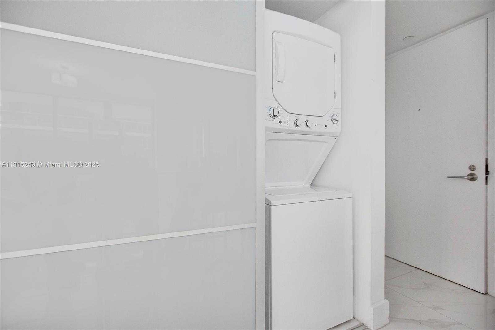 Small Image of 1300 SOUTH MIAMI AVE #1407, Miami Number 6