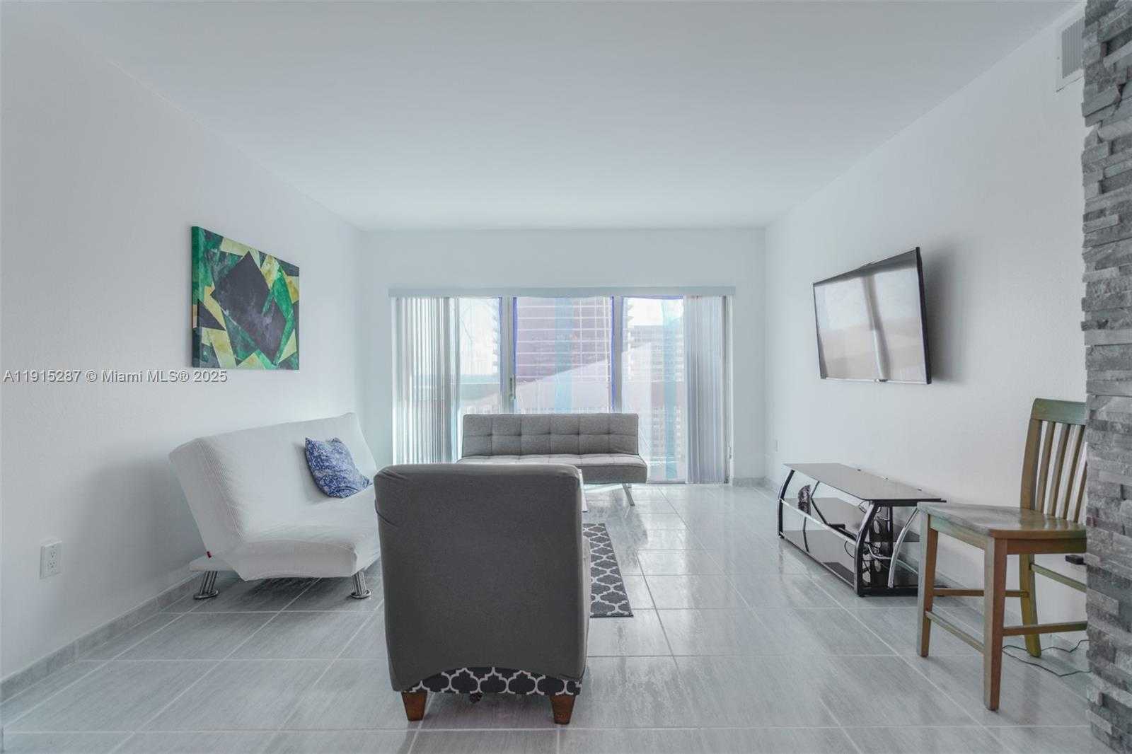 Small Image of 1950 SOUTH OCEAN DR #17N, Hallandale Beach Number 5