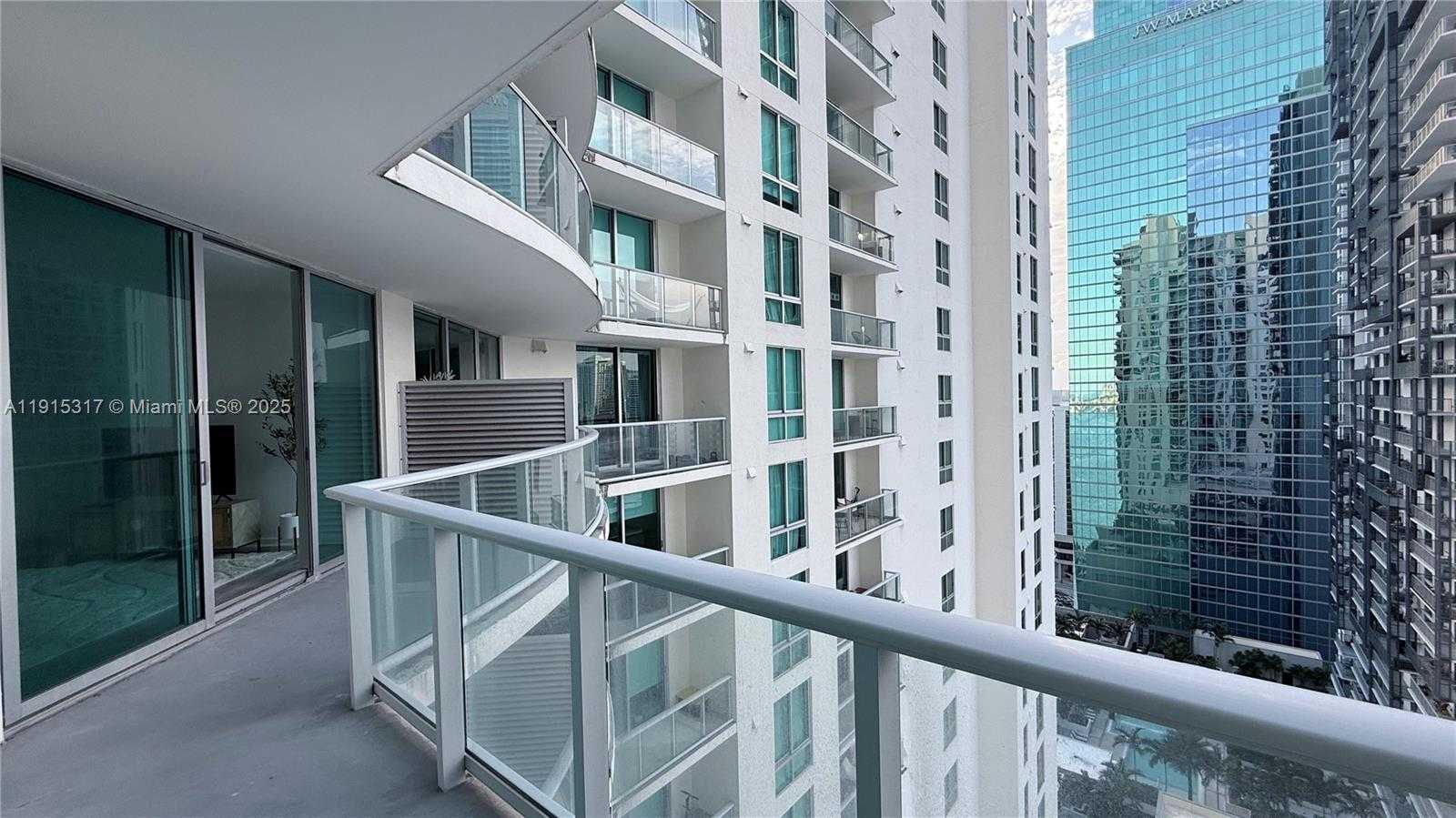 Small Image of 300 SOUTH BISCAYNE BLVD #T-2407, Miami Number 19