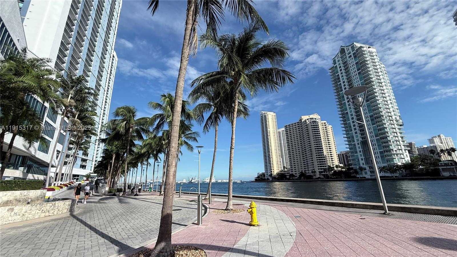 Small Image of 300 SOUTH BISCAYNE BLVD #T-2407, Miami Number 25