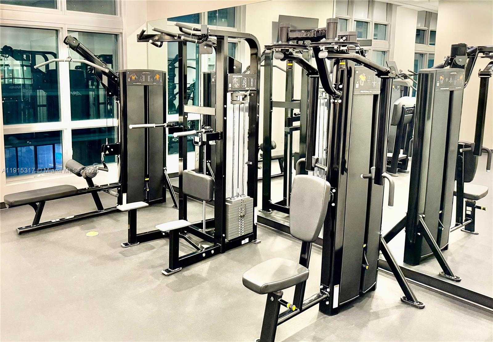 Small Image of 300 SOUTH BISCAYNE BLVD #T-2407, Miami Number 49