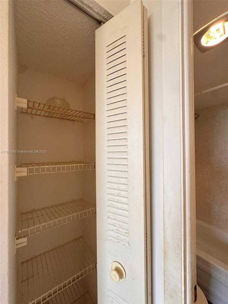 Small Image of 9090 LIME BAY BLVD #106, Tamarac Number 27