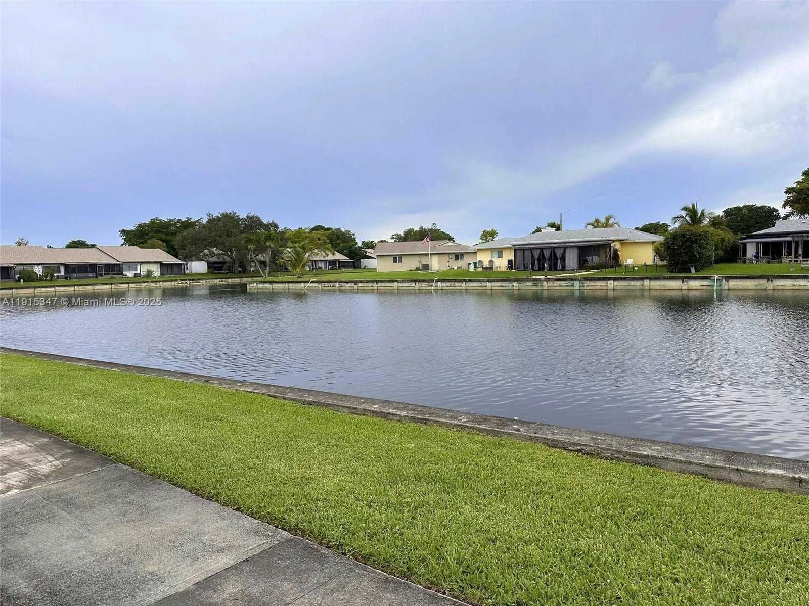 Small Image of 9090 LIME BAY BLVD #106, Tamarac Number 29