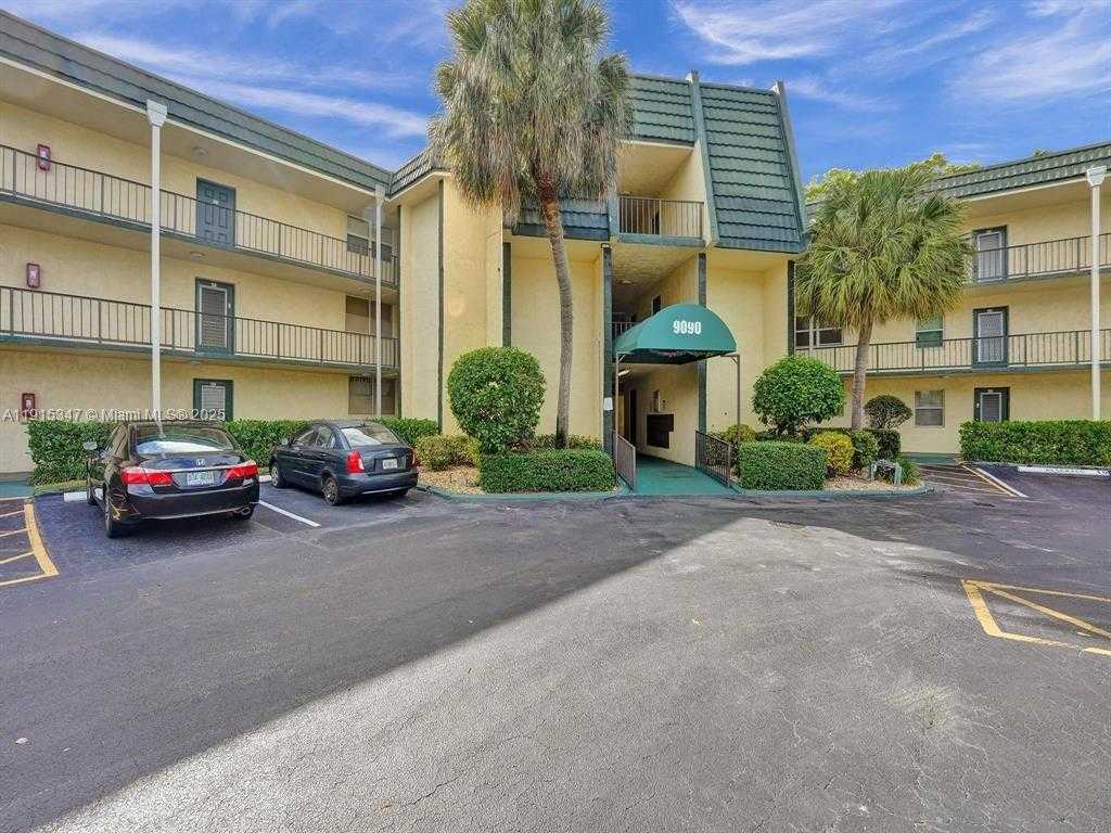 Small Image of 9090 LIME BAY BLVD #106, Tamarac Number 36