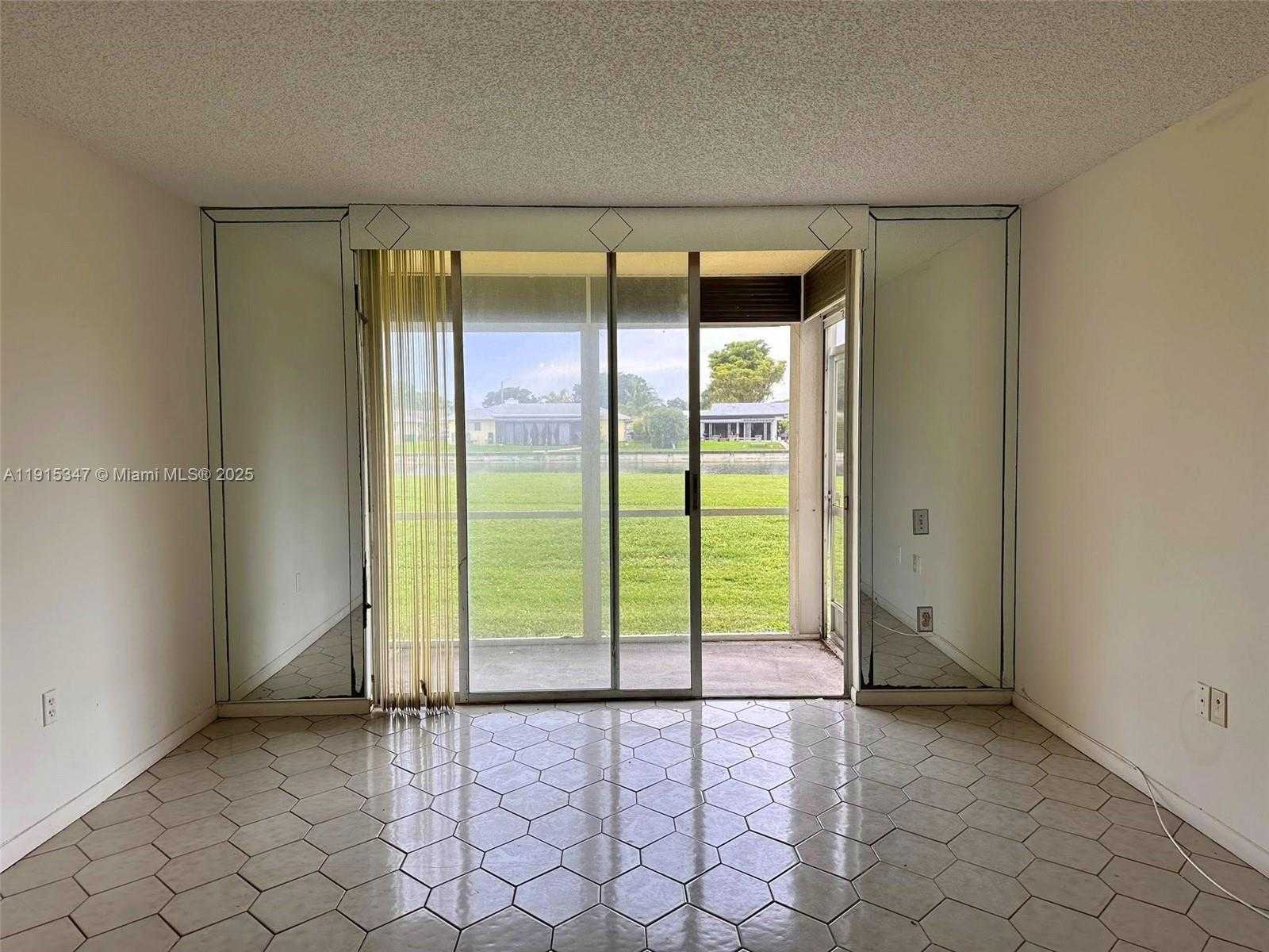 Small Image of 9090 LIME BAY BLVD #106, Tamarac Number 5