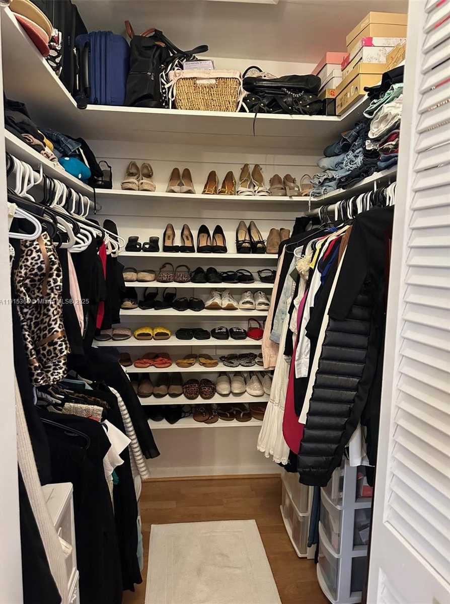 Small Image of 13360 SOUTH WEST 90TH TER #A, Miami Number 19