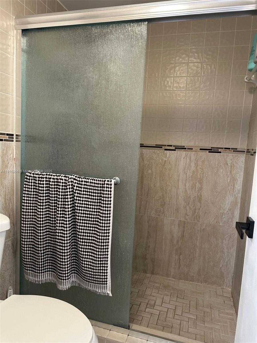 Small Image of 13360 SOUTH WEST 90TH TER #A, Miami Number 22