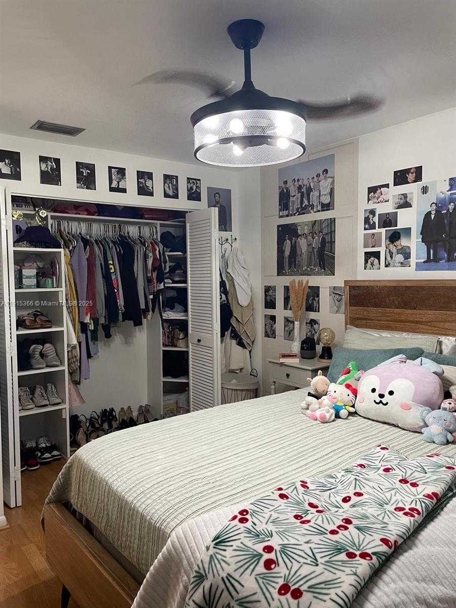 Small Image of 13360 SOUTH WEST 90TH TER #A, Miami Number 24