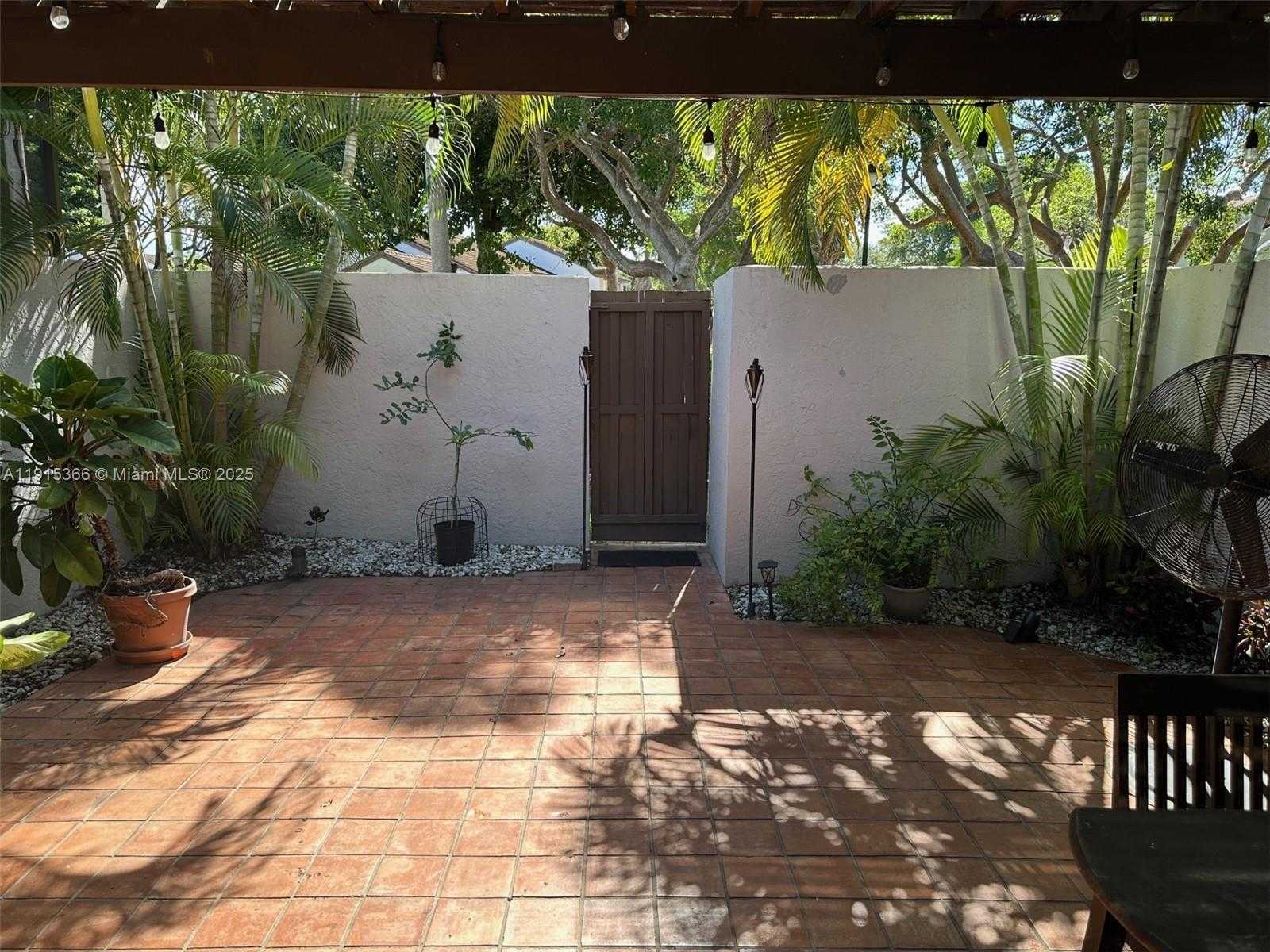 Small Image of 13360 SOUTH WEST 90TH TER #A, Miami Number 32