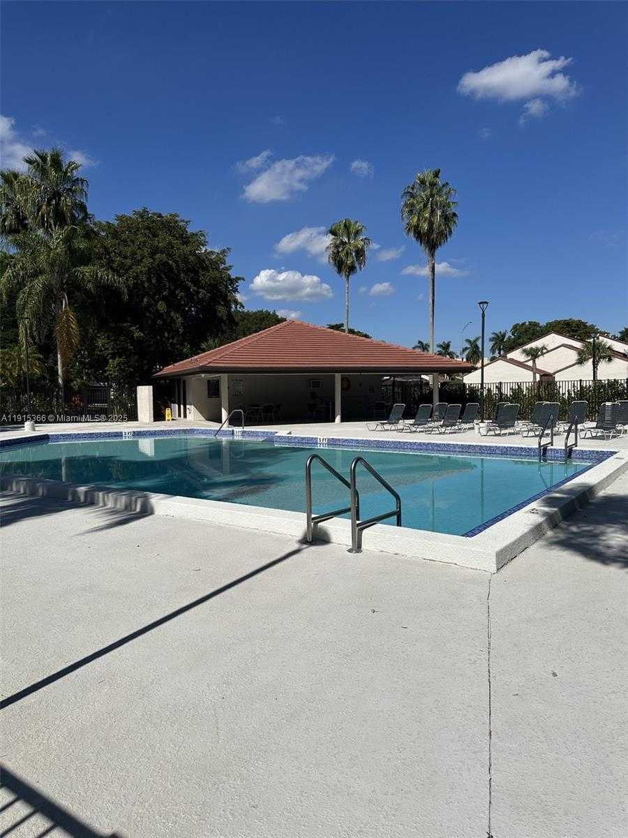 Small Image of 13360 SOUTH WEST 90TH TER #A, Miami Number 34