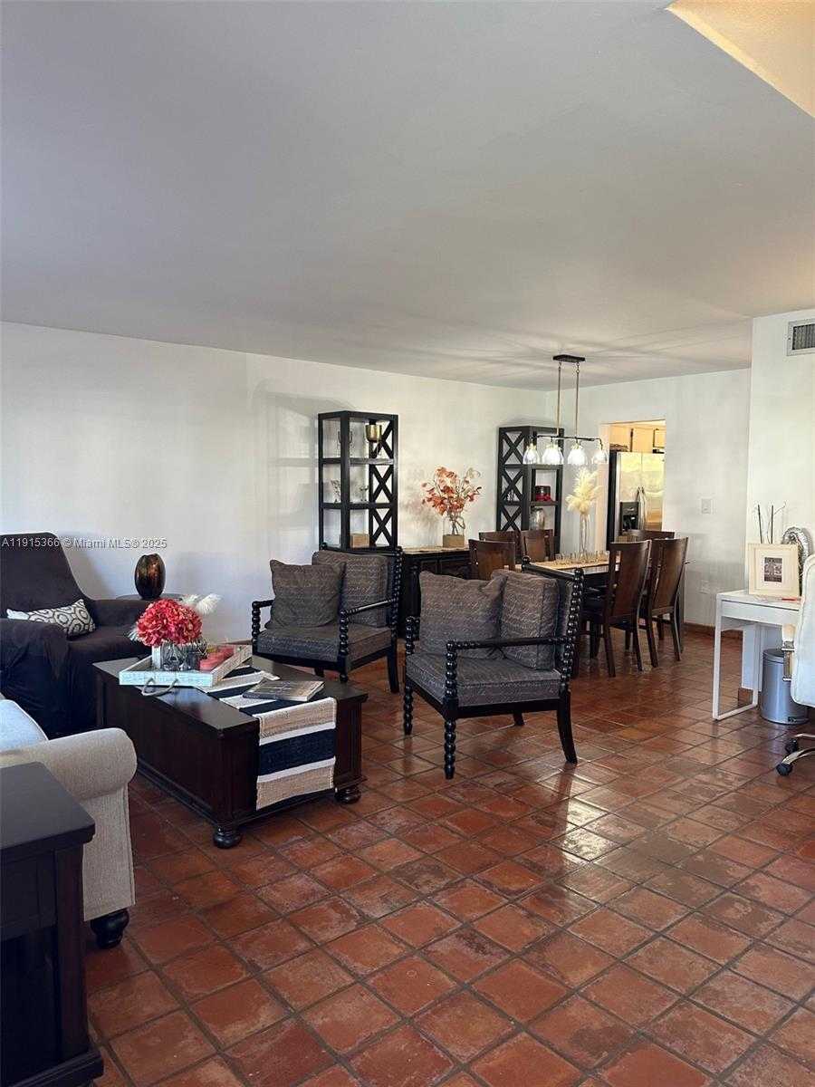 Small Image of 13360 SOUTH WEST 90TH TER #A, Miami Number 8