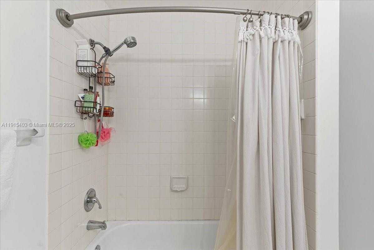 Small Image of 10014 HAMMOCKS BLVD #204-4, Miami Number 10