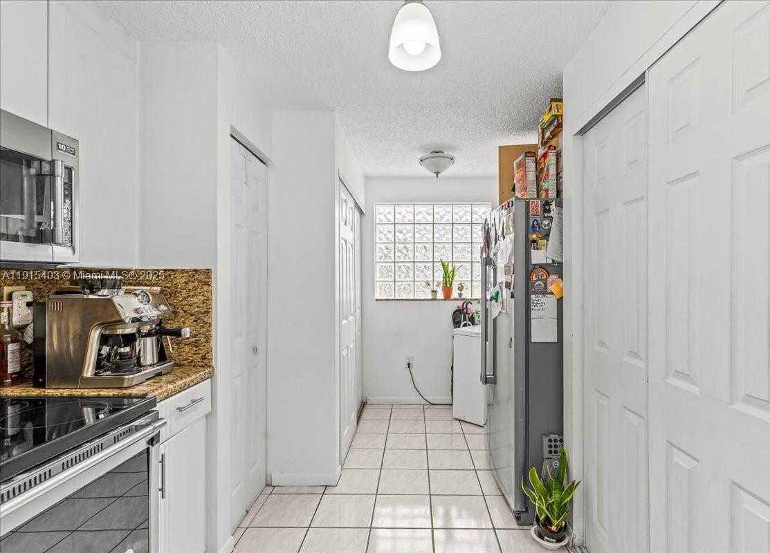 Small Image of 10014 HAMMOCKS BLVD #204-4, Miami Number 3