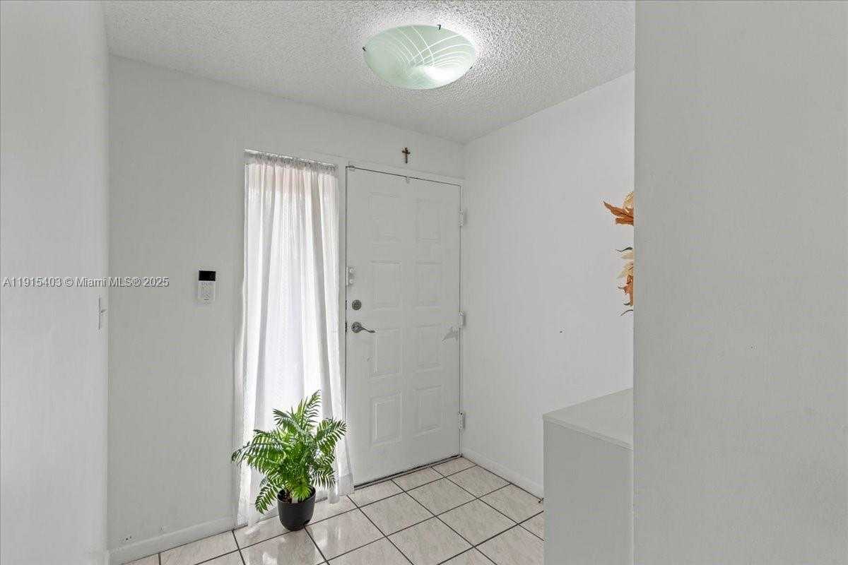 Small Image of 10014 HAMMOCKS BLVD #204-4, Miami Number 35