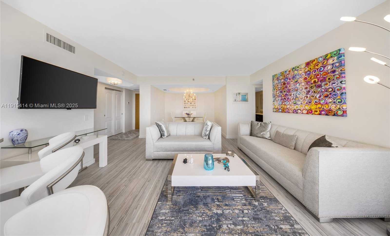 Small Image of 3610 YACHT CLUB DR #1409, Aventura Number 8