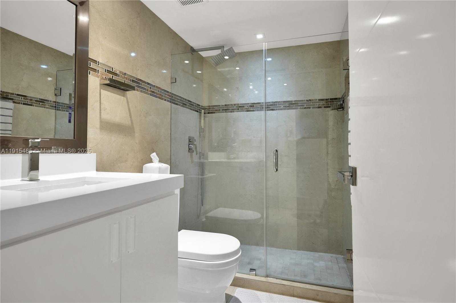 Small Image of 10175 COLLINS AVE #504, Bal Harbour Number 23