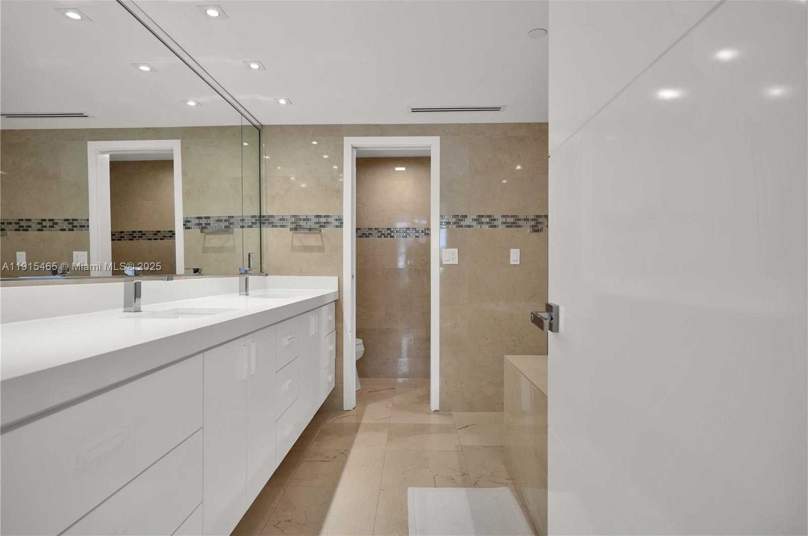 Small Image of 10175 COLLINS AVE #504, Bal Harbour Number 30