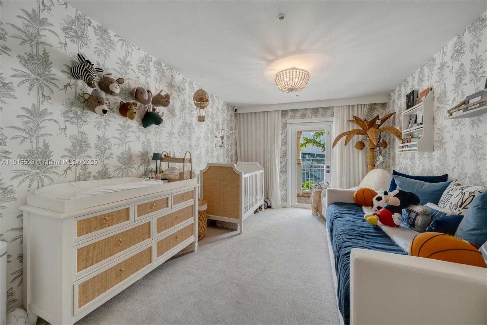 Small Image of 1413 SUNSET HARBOUR DR #208, Miami Beach Number 11