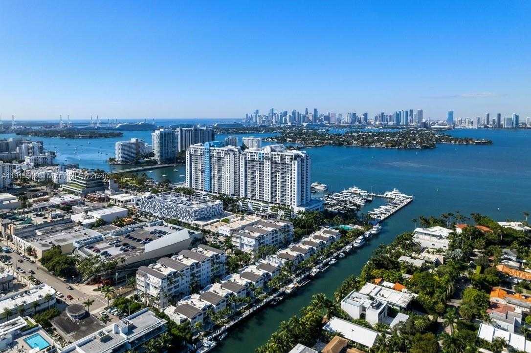 Small Image of 1413 SUNSET HARBOUR DR #208, Miami Beach Number 20