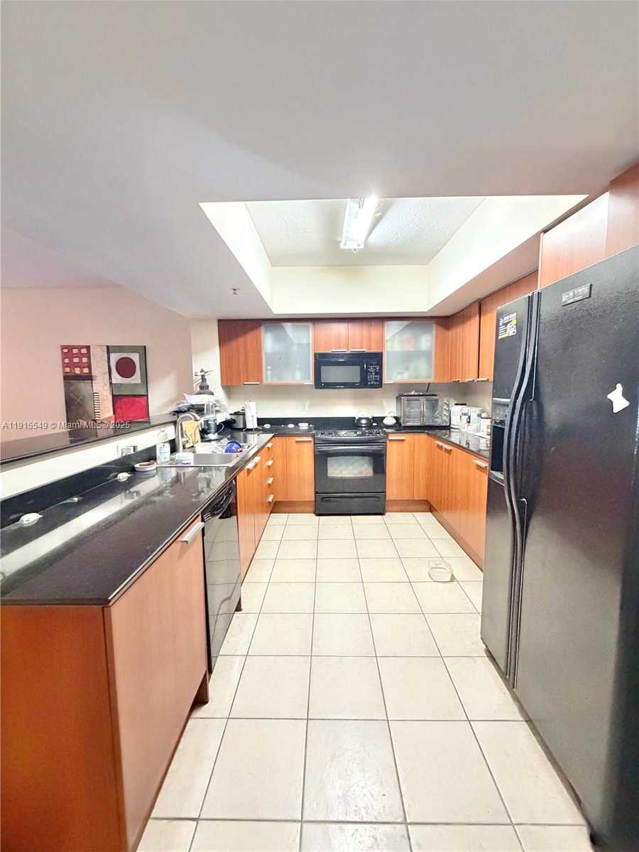 Small Image of 16699 COLLINS AVE #1105, Sunny Isles Beach Number 6