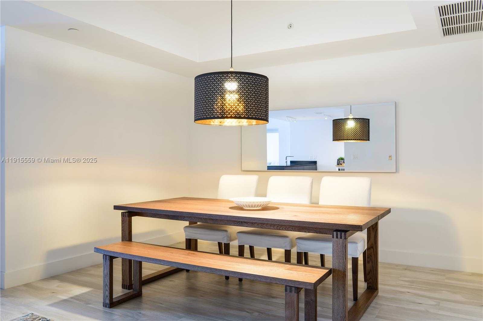 Small Image of 1010 BRICKELL AVE #3002, Miami Number 11