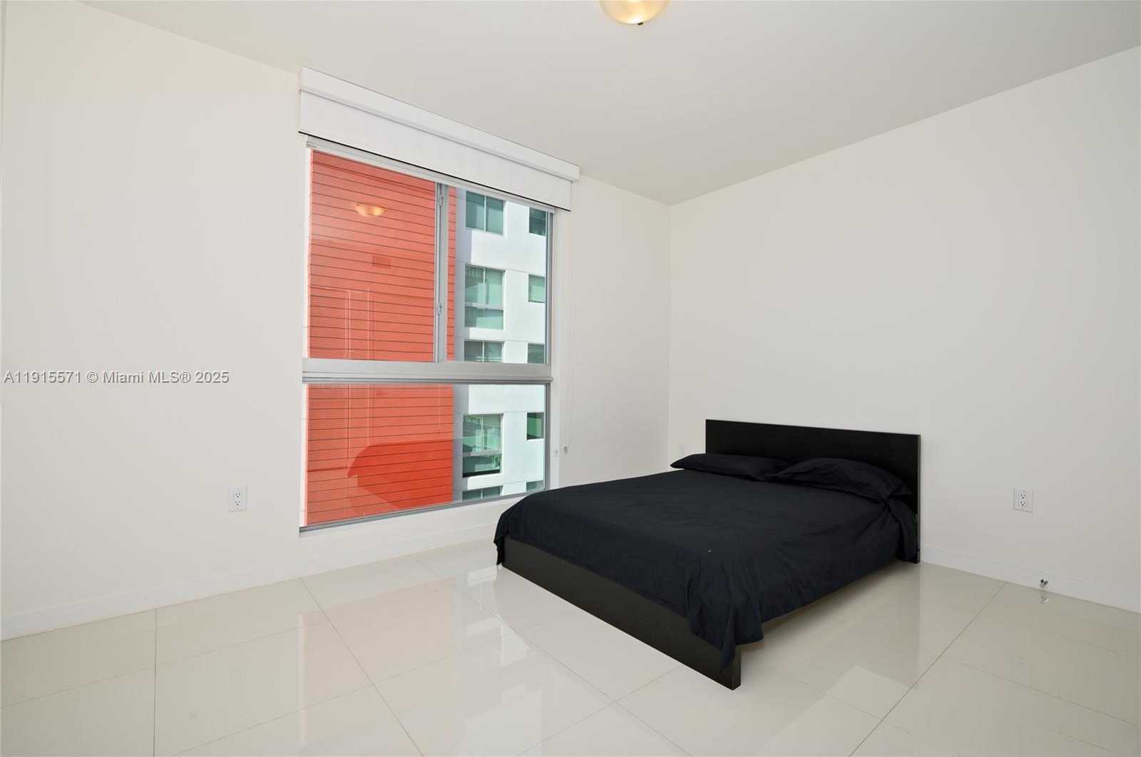Small Image of 7661 NORTH WEST 107TH AVE #514, Doral Number 11