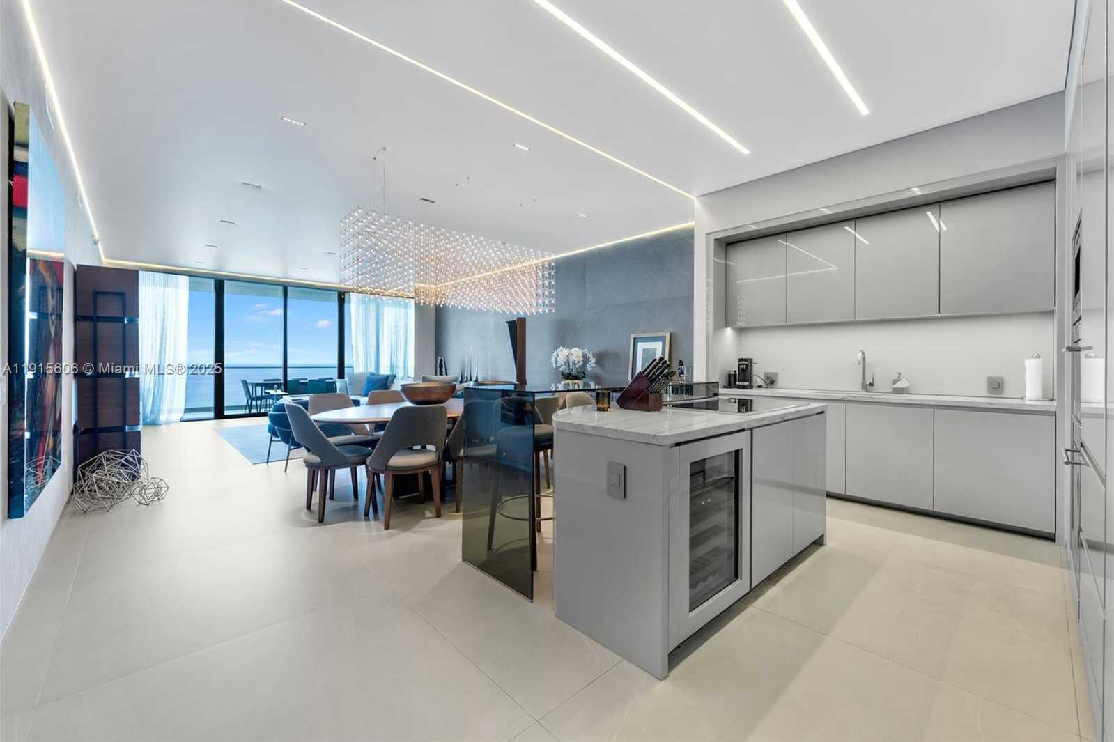 Small Image of 18975 COLLINS AVE #1002, Sunny Isles Beach Number 10