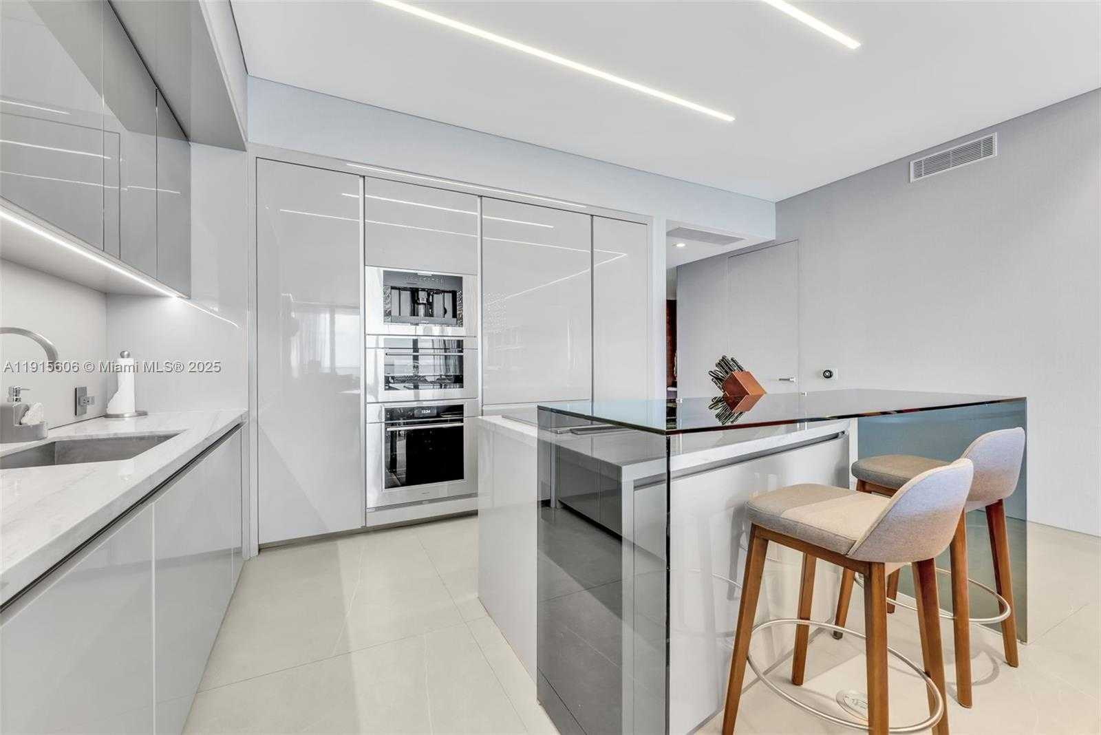 Small Image of 18975 COLLINS AVE #1002, Sunny Isles Beach Number 12