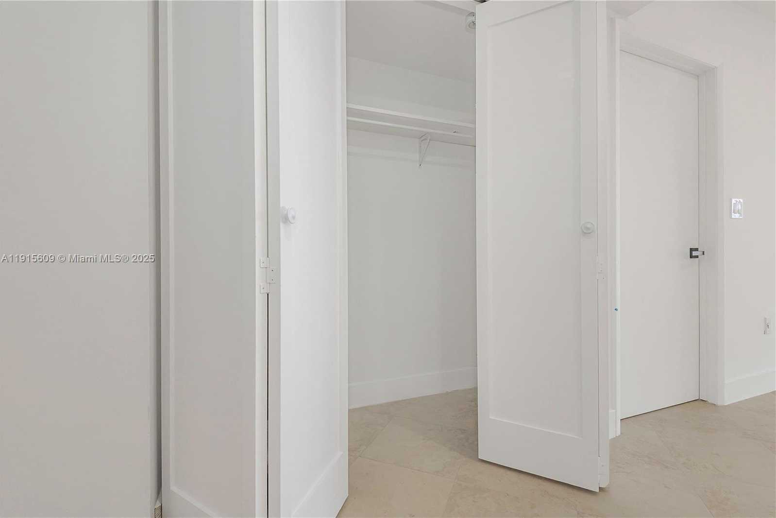 Small Image of 8855 EAST COLLINS AVE #6E, Surfside Number 12