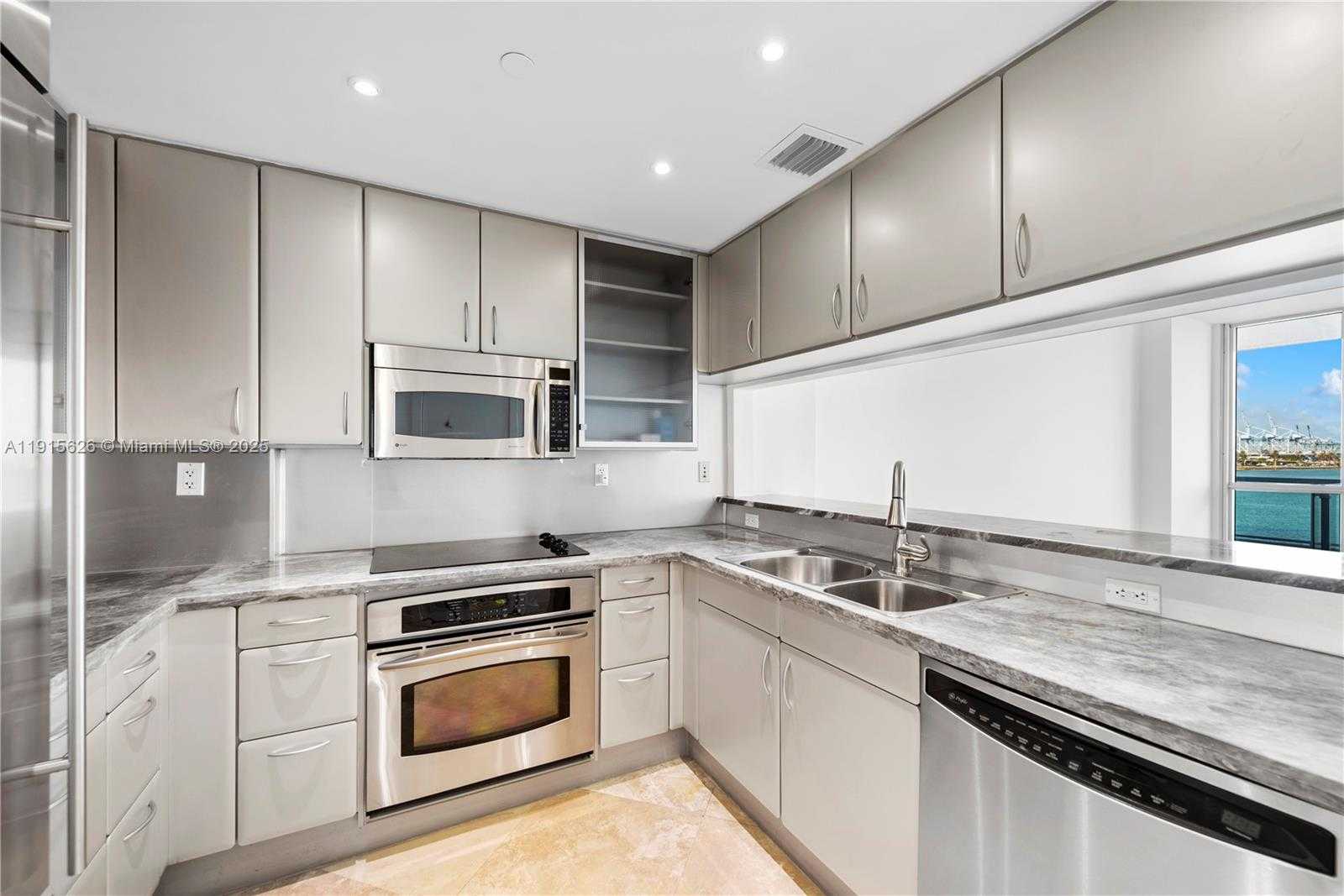 Small Image of 540 WEST AVE #413, Miami Beach Number 8