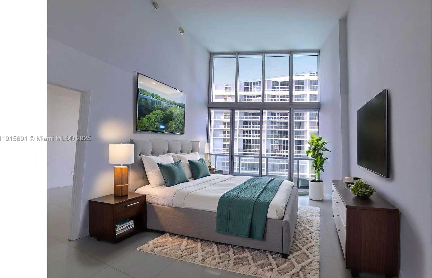 Small Image of 495 BRICKELL AVE #2206, Miami Number 11