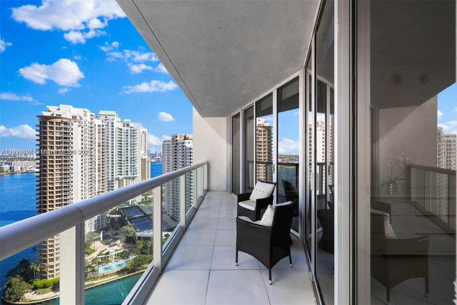 Small Image of 495 BRICKELL AVE #2206, Miami Number 44