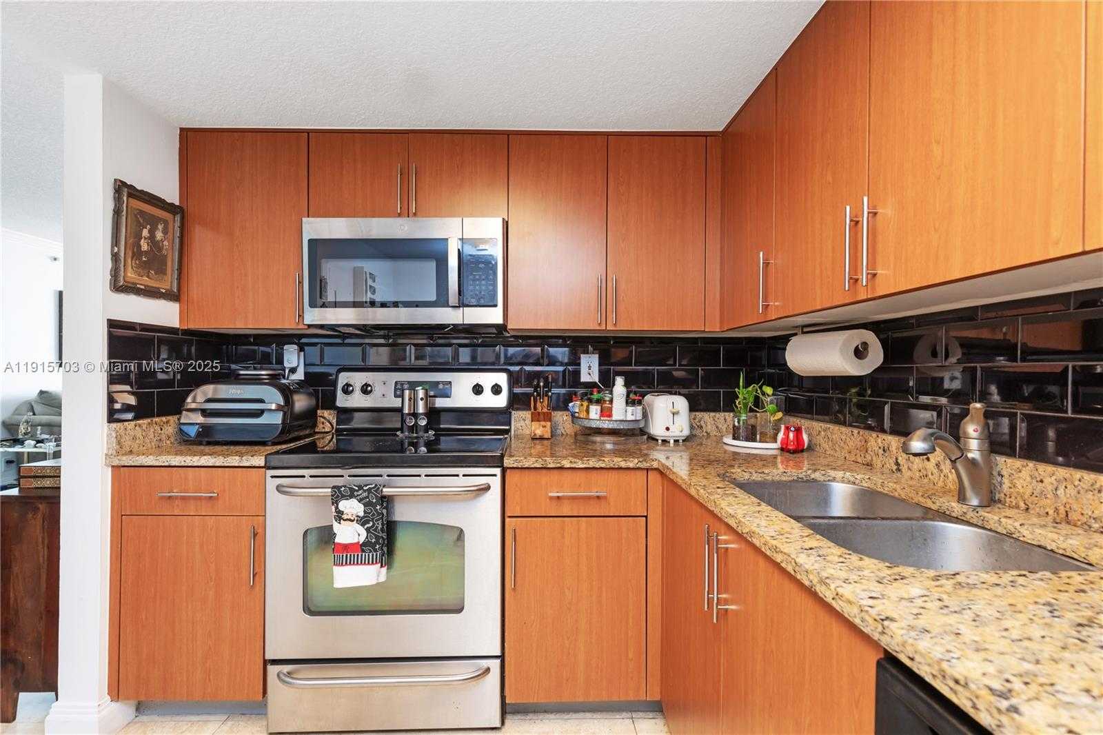 Small Image of 3300 NORTH EAST 192ND ST #1603, Aventura Number 19