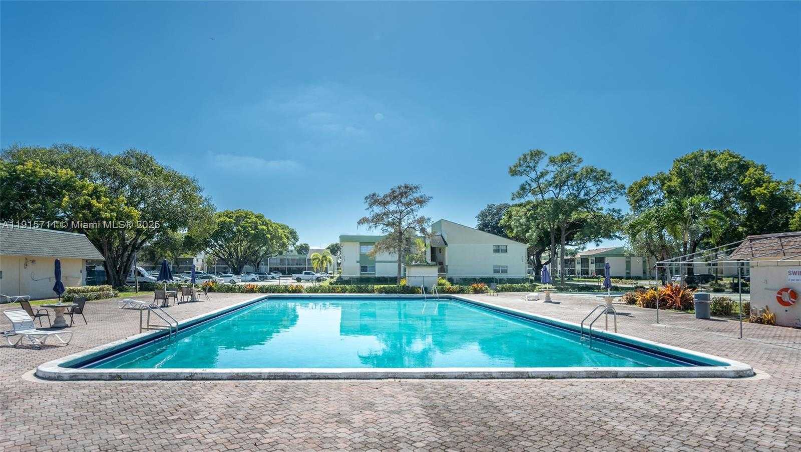 Small Image of 4106 NORTH WEST 88TH AVE #3, Coral Springs Number 19