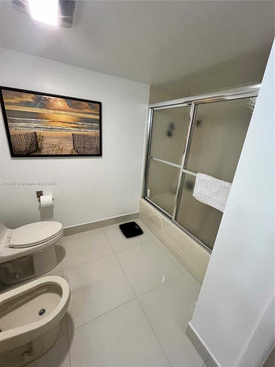 Imagen de Pequeño Objeto