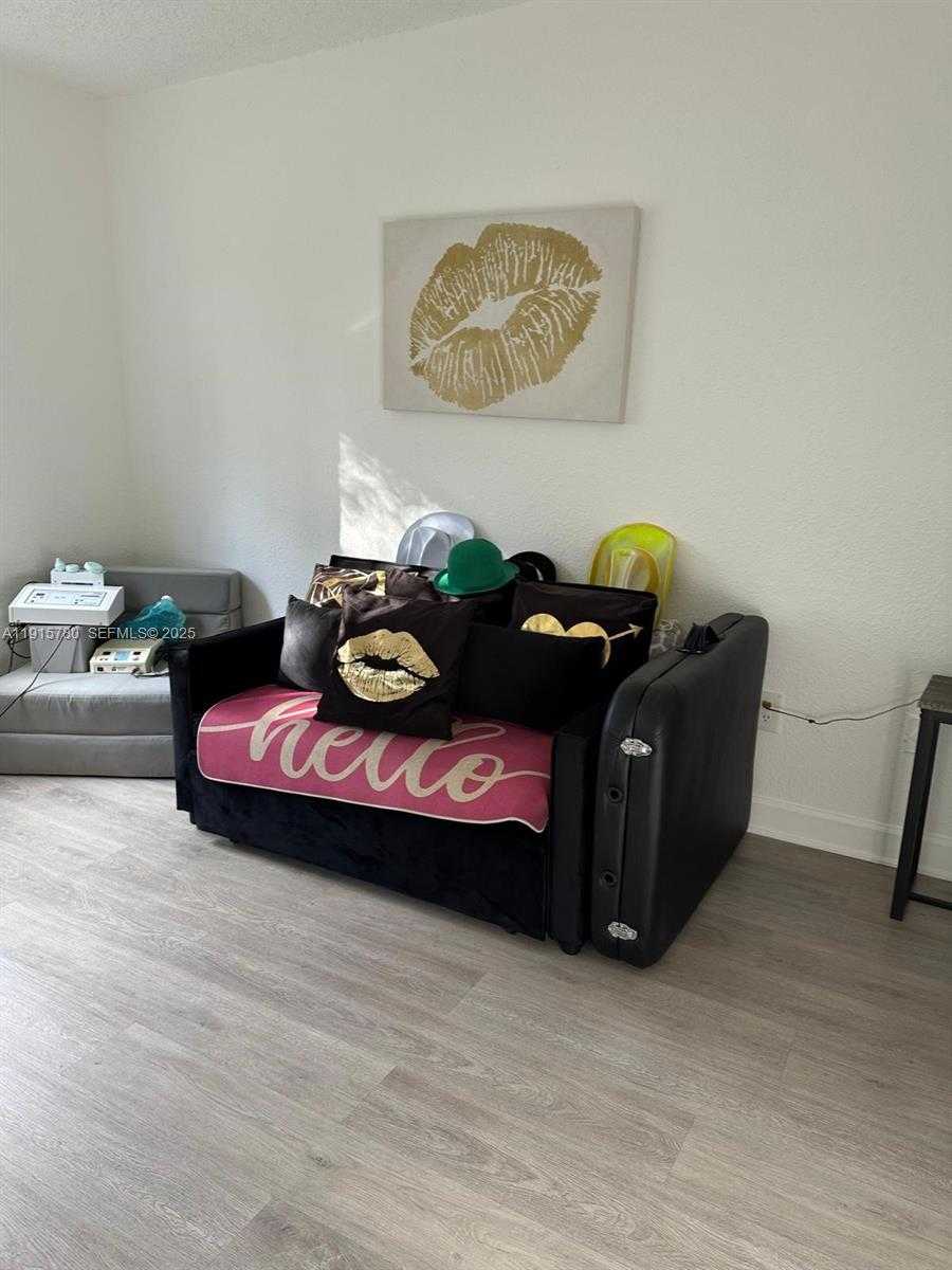 Small Image of 18890 NORTH WEST 57TH AVE #210, Hialeah Number 3