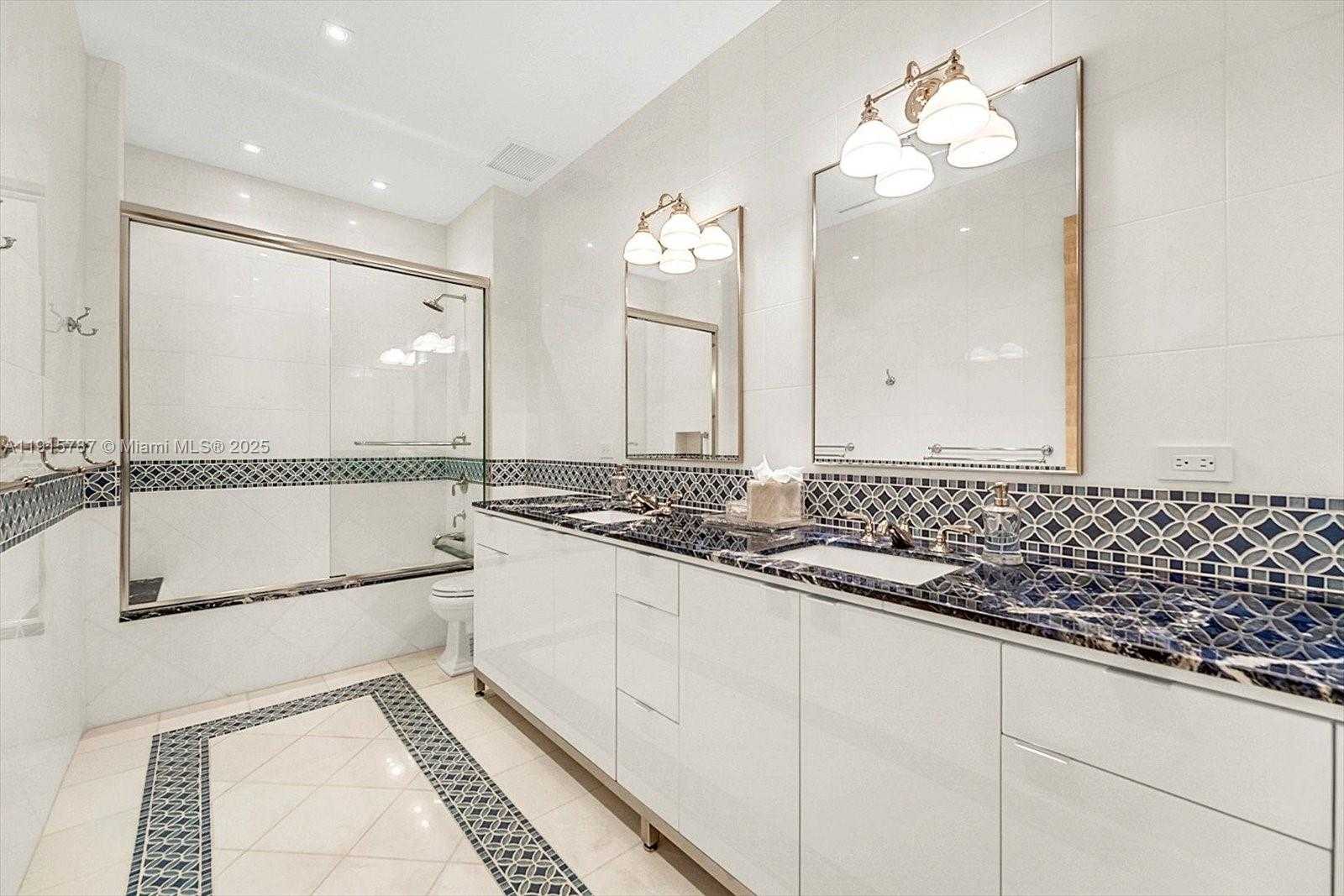 Small Image of Key Biscayne Number 22