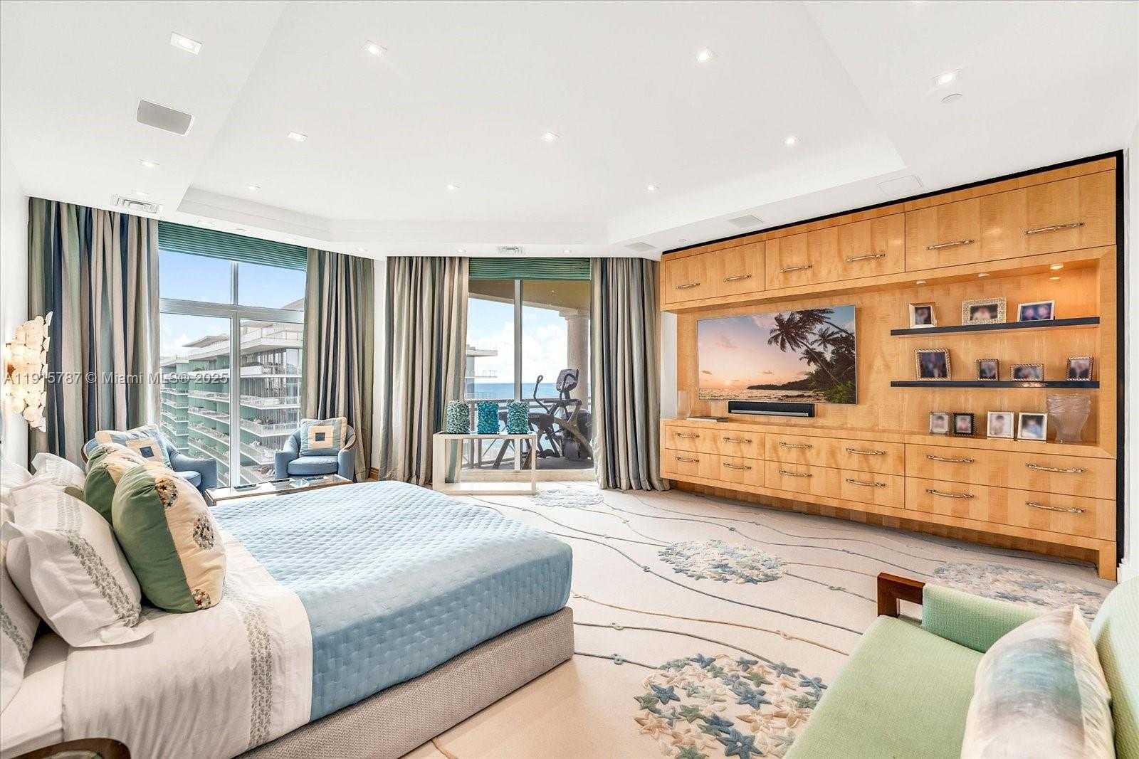 Small Image of Key Biscayne Number 24