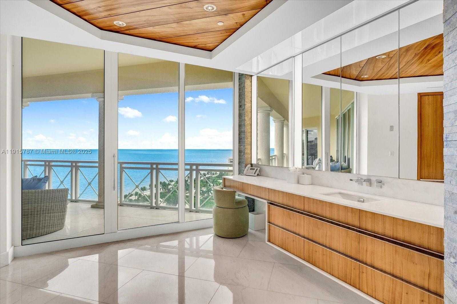 Small Image of Key Biscayne Number 32